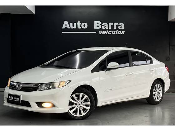 HONDA CIVIC 2.0 LXR 16V FLEX 4P AUTOMÁTICO HONDA CIVIC 2.0 LXR 16V FLEX 4P AUTOMÁTICO